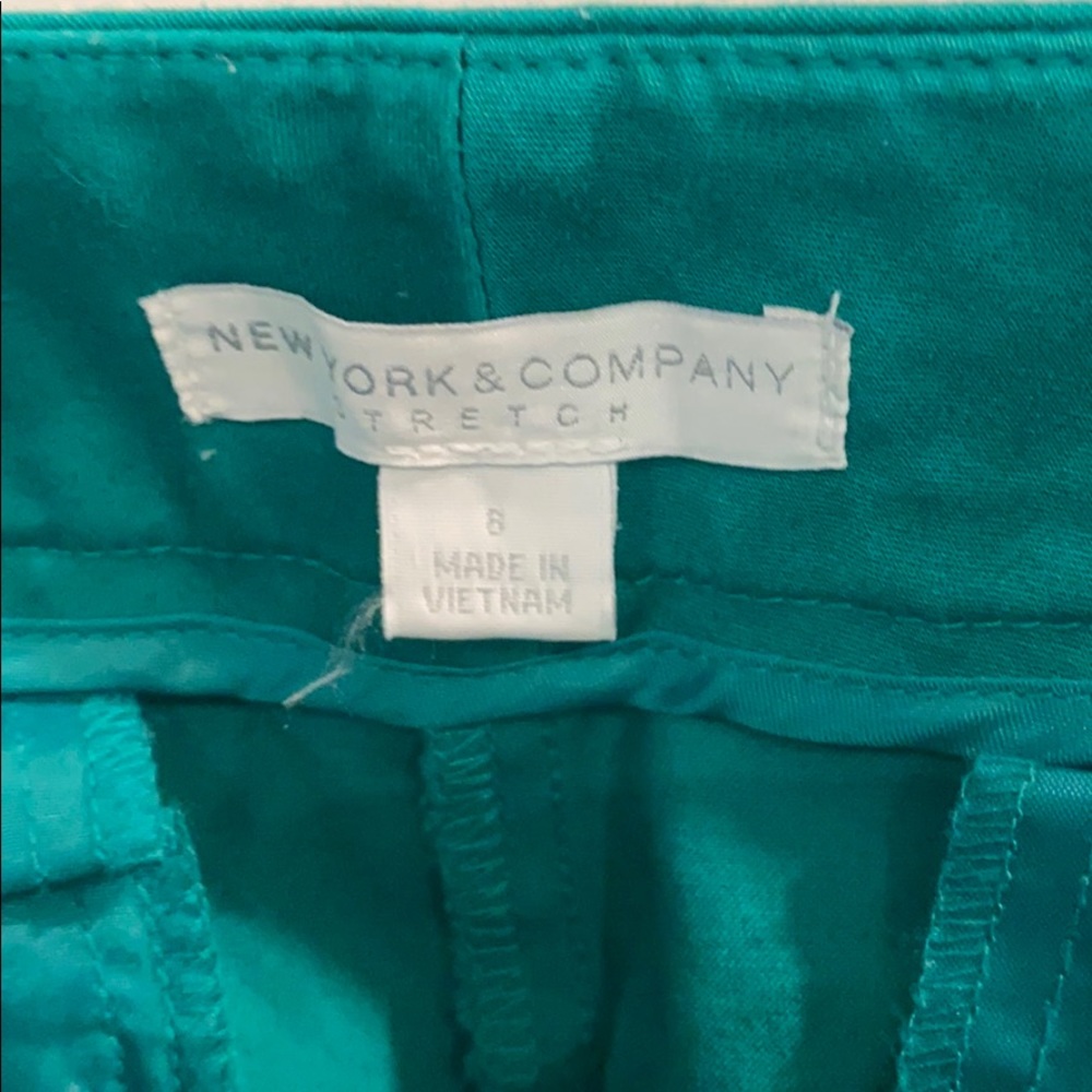 Green pants - Picture 2 of 4